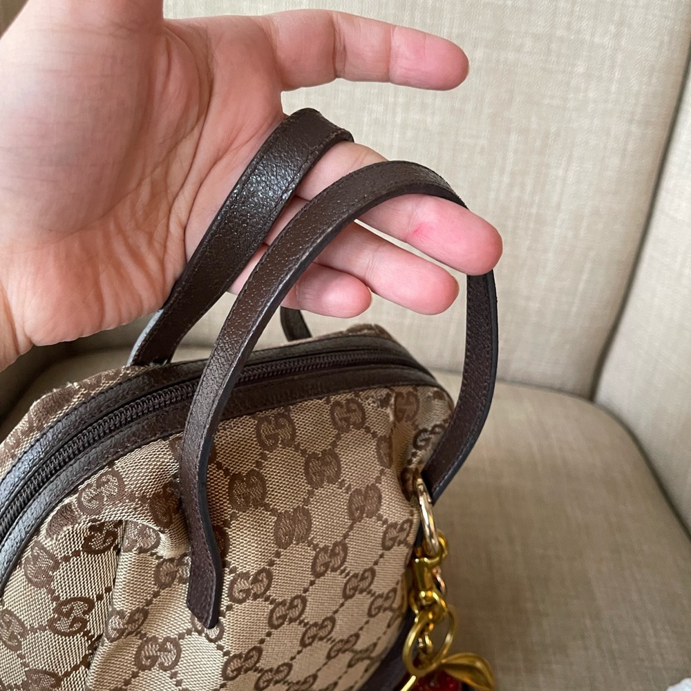 Authentic Gucci vintage GG canvas mini bag 124542.2888 - Picture 10 of 15
